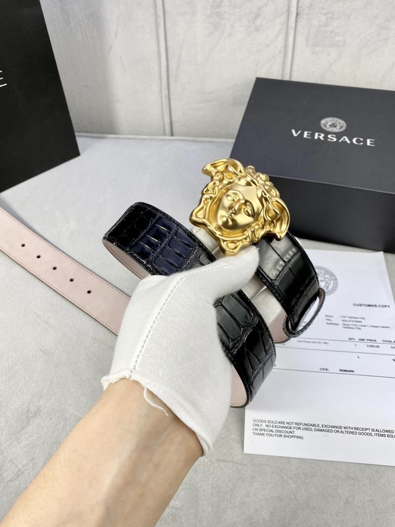 VERSACE